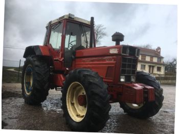 Traktor Case IH 1255 XL: slika 1