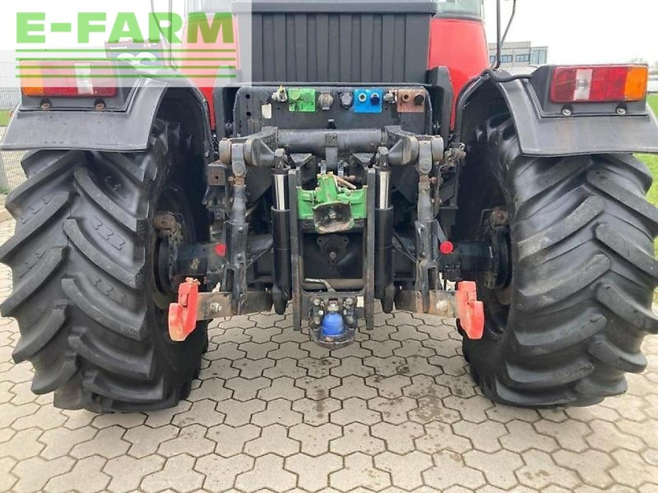 Traktor JCB fastrac 3185: slika 6