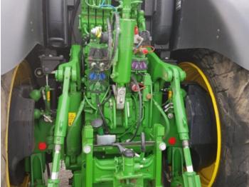 Traktor John Deere 6250R: slika 1