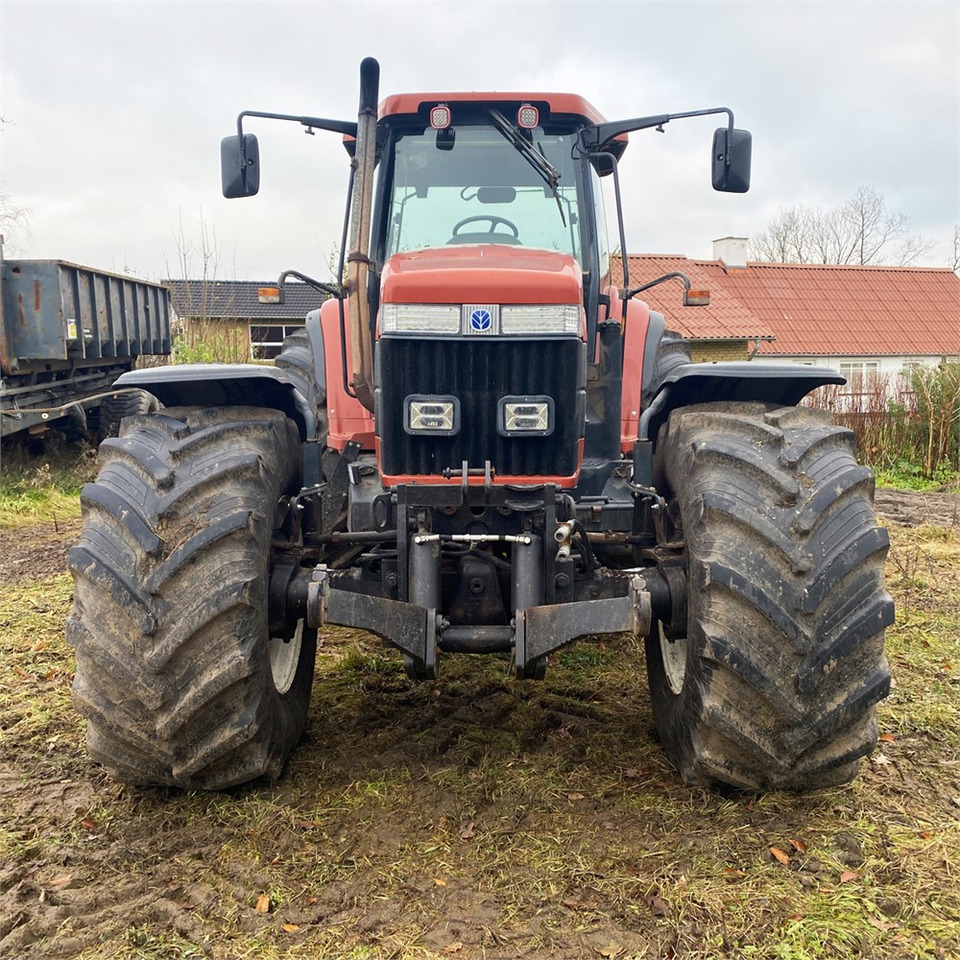 Traktor New Holland G 190: slika 3