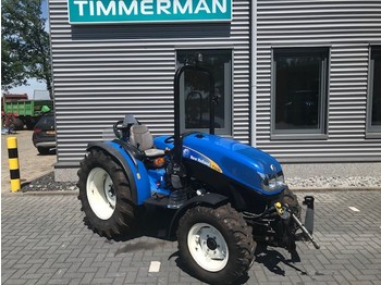 Traktor New Holland T3030: slika 1