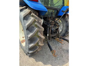 Traktor novi New Holland TL90: slika 3