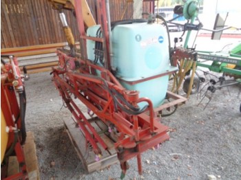 Berthoud 600 - Prskalica montirana na traktor