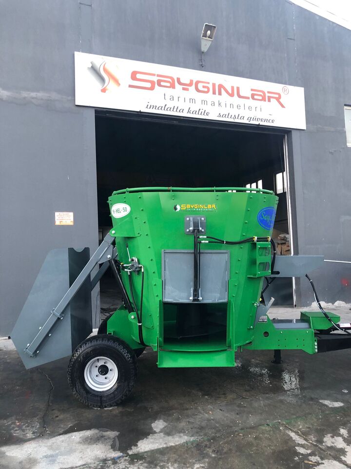 Oprema za stoku novi SAYGINLAR vertical feed mixer wagon: slika 4