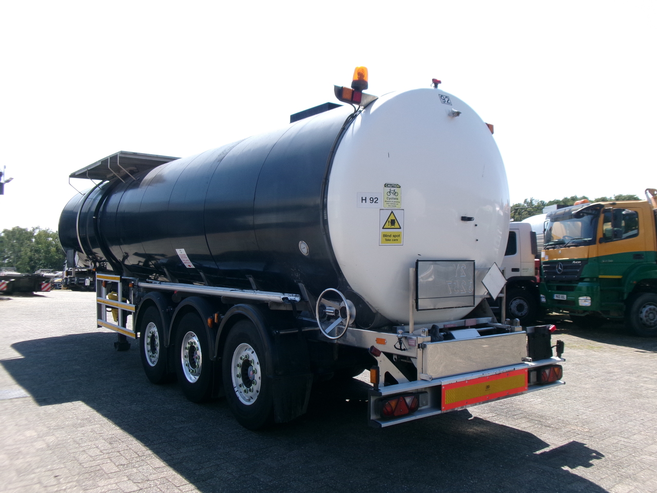 Poluprikolica cisterna za prevoz bitumena Clayton Bitumen tank inox 33 m3 / 1 comp + ADR: slika 3
