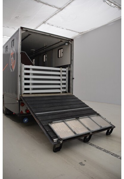Poluprikolica za prevoz konja DESOT Horse trailer (10 horses): slika 7