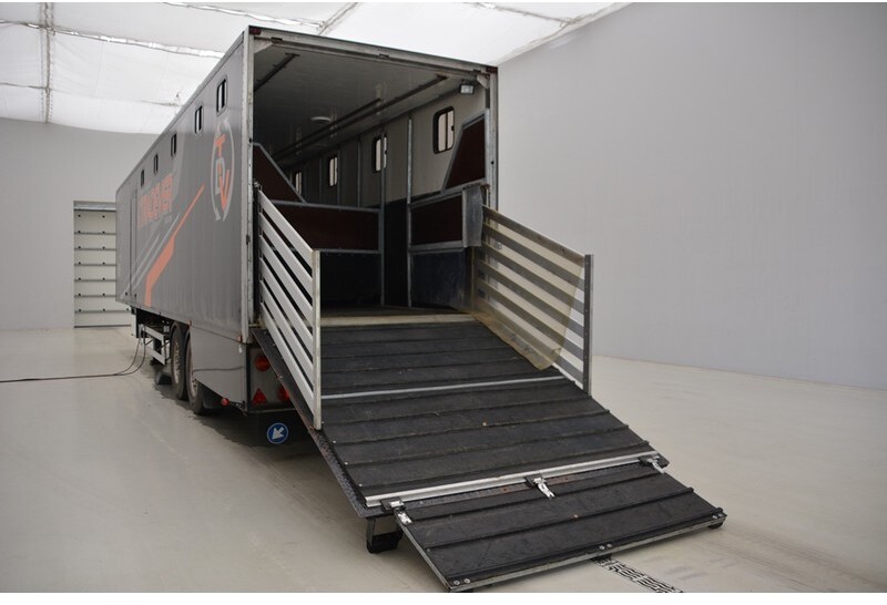 Poluprikolica za prevoz konja DESOT Horse trailer (10 horses): slika 20
