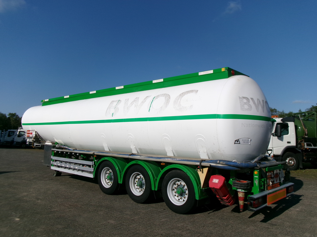 Poluprikolica cisterna za prevoz goriva Feldbinder Fuel tank alu 42 m3 / / 6 comp + pump: slika 3