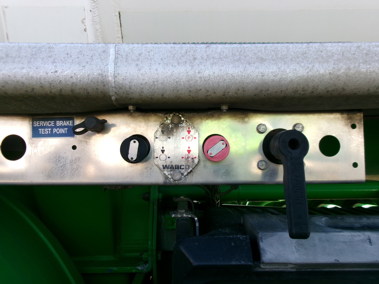 Poluprikolica cisterna za prevoz goriva Feldbinder Fuel tank alu 42 m3 / / 6 comp + pump: slika 23