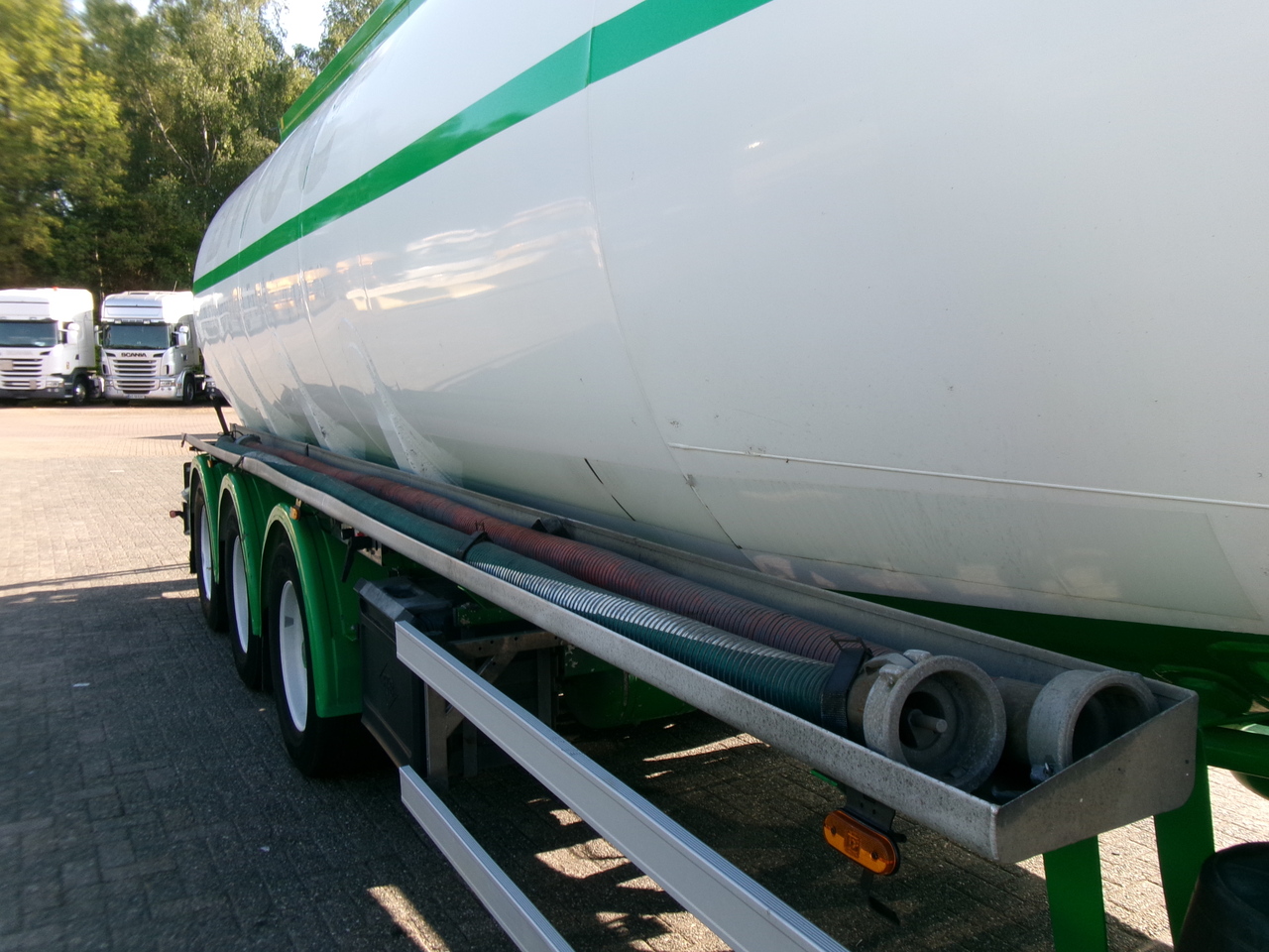 Poluprikolica cisterna za prevoz goriva Feldbinder Fuel tank alu 42 m3 / / 6 comp + pump: slika 6