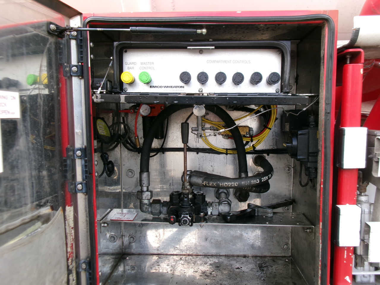 Poluprikolica cisterna za prevoz goriva Feldbinder Fuel tank alu 44.6 m3 + pump: slika 13