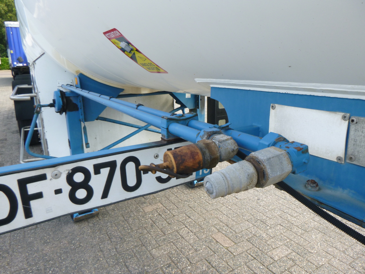 Poluprikolica cisterna za prevoz gasa Guhur Low-pressure gas tank steel 31.5 m3 / 10 bar (methyl chloride): slika 15