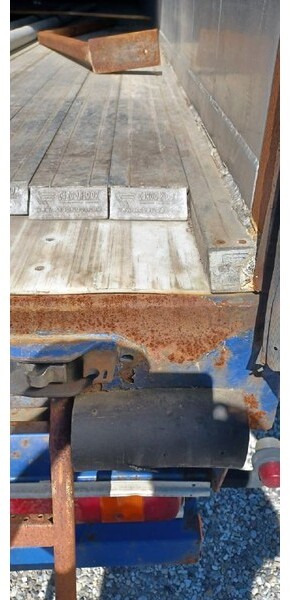 Poluprikolica sa pokretnim podom za prevoz glomaznih materijala HRD Walking Floor  4 axle  92 M3: slika 10