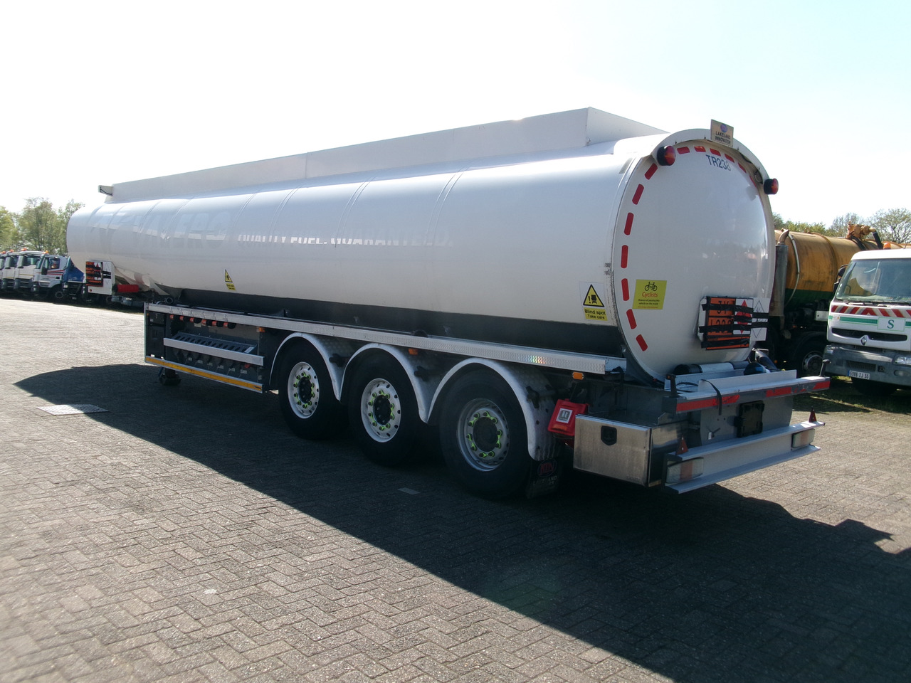 Lakeland Tankers Fuel tank alu 42.8 m3 / 6 comp + pump Lakeland Tankers Fuel tank alu 42.8 m3 / 6 comp + pump: slika 3
