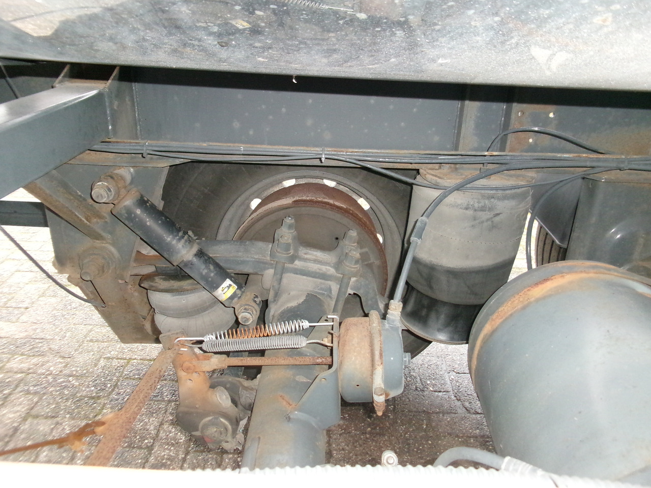 Poluprikolica cisterna za prevoz goriva Metalovouga Bitumen / heavy oil tank inox 26.9 m3 / 1 comp: slika 8