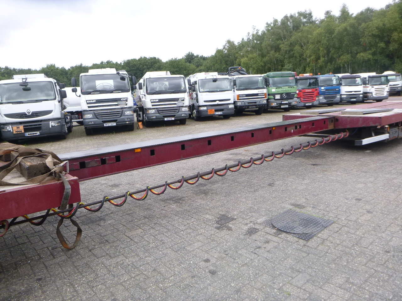 Niska poluprikolica za prevoz Nooteboom 3-axle semi-lowbed trailer extendable 14.5 m + ramps: slika 9