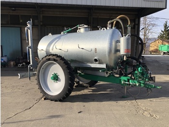Poluprikolica cisterne VAIA M31