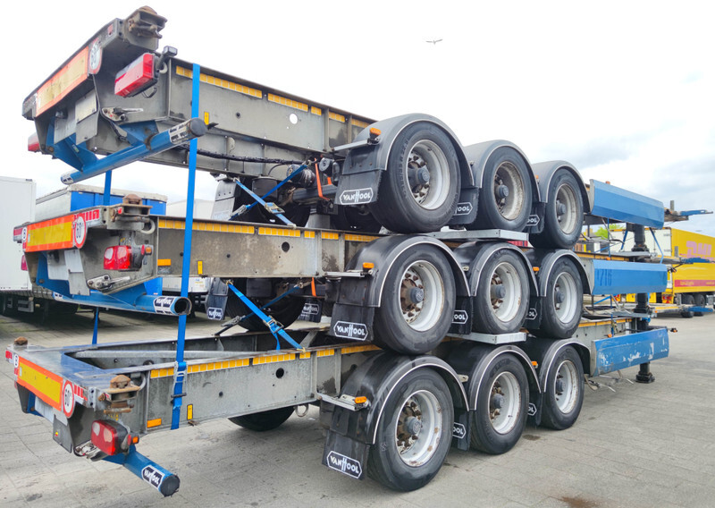 Van Hool A3C002 3 Axle ContainerChassis 40/45FT - Galvinised Chassis - 4420kg EmptyWeight - 10 units in Stock (O1427) Van Hool A3C002 3 Axle ContainerChassis 40/45FT - Galvinised Chassis - 4420kg EmptyWeight - 10 units in Stock (O1427): slika 1