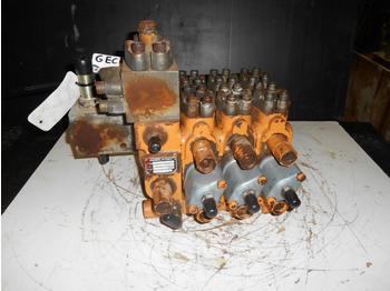 Case Poclain 61CK - Hidraulični ventil