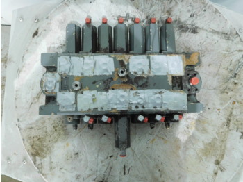 Liebherr 934B - Hidraulični ventil