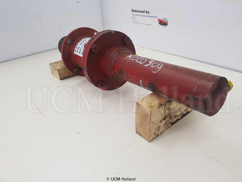 Hidraulični cilindar za Kran Krupp Krupp 350 GMT counterweight cylinder: slika 2