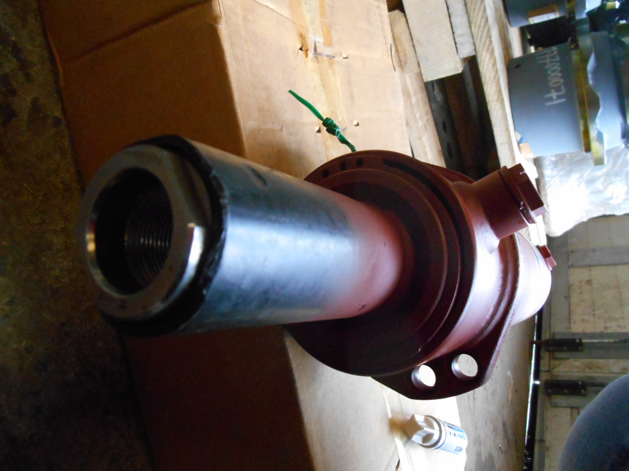 Hidraulični cilindar za Građevinska mašina novi New Holland Kobelco 71477133 -: slika 3