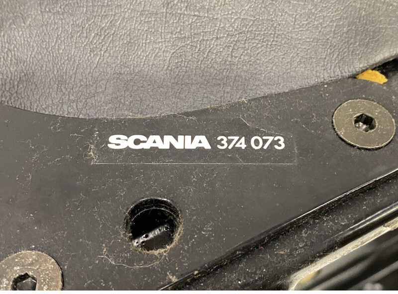 Sedište Scania 3-series 93 (01.88-12.96): slika 4