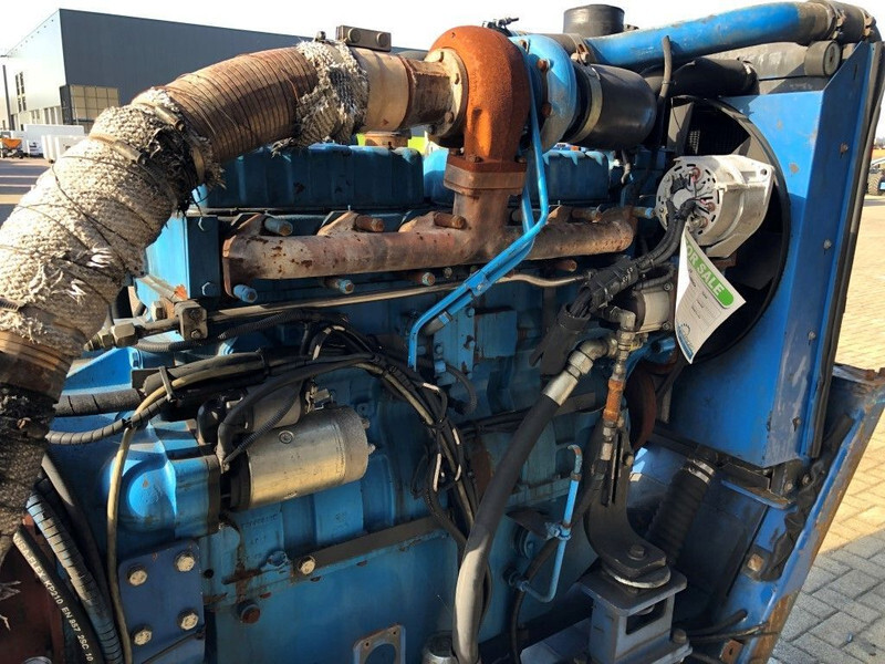 Motor Sisu Valmet Diesel 74.234 ETA 181 HP diesel enine with ZF gearbox: slika 16