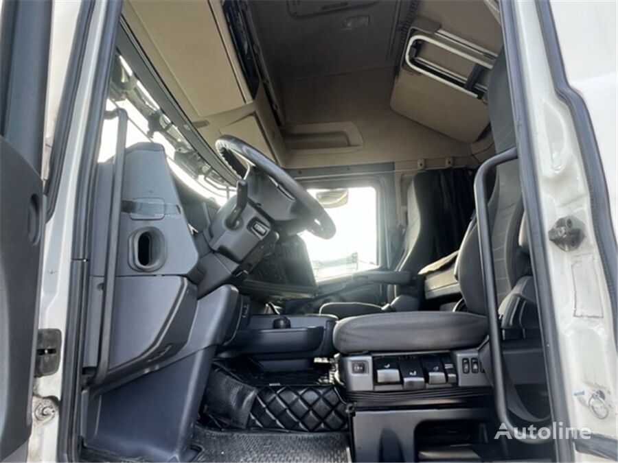 Tegljač Scania R560: slika 6