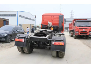 Tegljač Shacman 6x4 drive 10 wheels tractor truck China used rig: slika 5