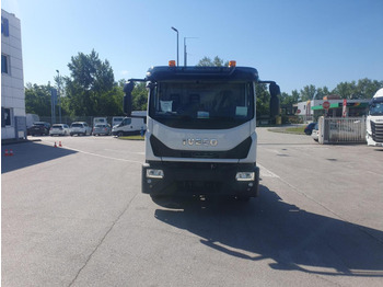 Kamion sa golom šasijom i zatvorenom kabinom IVECO EuroCargo