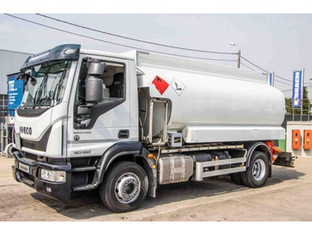 Kamion cisterna IVECO