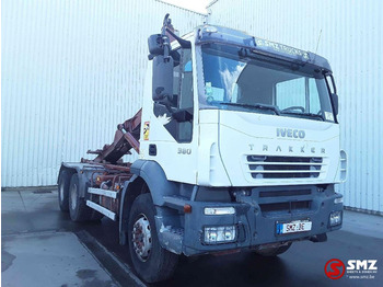 Kamion za prevoz kontejnera/ Kamion sa promenjivim sandukom IVECO Trakker