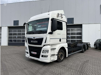 Kamion za prevoz kontejnera/ Kamion sa promenjivim sandukom MAN TGX 26.460