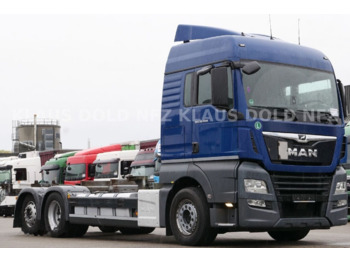 Kamion za prevoz kontejnera/ Kamion sa promenjivim sandukom MAN TGX 26.460