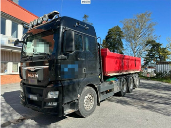 Kamion sa hidrauličnom kukom MAN TGX 35.480