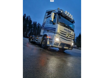 Kamion sa hidrauličnom kukom MERCEDES-BENZ Actros