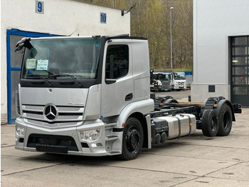 Kamion za prevoz automobila MERCEDES-BENZ Actros