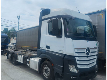 Kamion za prevoz kontejnera/ Kamion sa promenjivim sandukom MERCEDES-BENZ Actros 2543