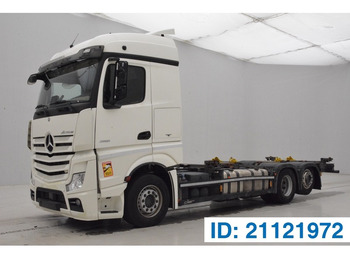 Kamion za prevoz kontejnera/ Kamion sa promenjivim sandukom MERCEDES-BENZ Actros 2545
