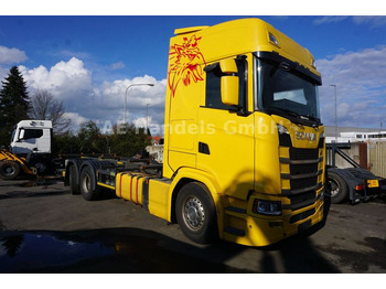 Kamion za prevoz kontejnera/ Kamion sa promenjivim sandukom SCANIA S 500