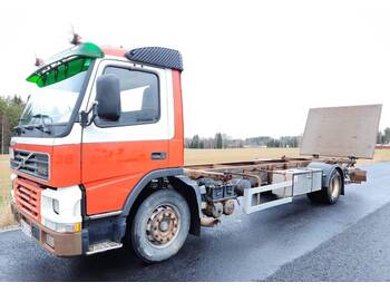 Kamion za prevoz kontejnera/ Kamion sa promenjivim sandukom VOLVO FM12