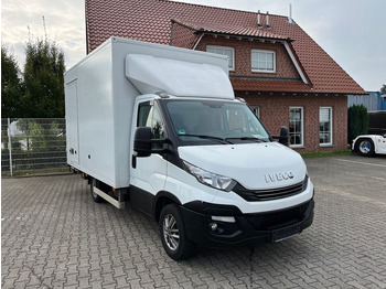 Dostavno vozilo sa zatvorenim sandukom IVECO Daily 35s16