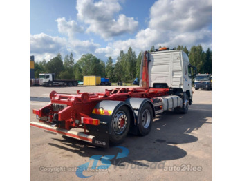 VOLVO FM12 - Kamion sa hidrauličnom kukom: slika 2