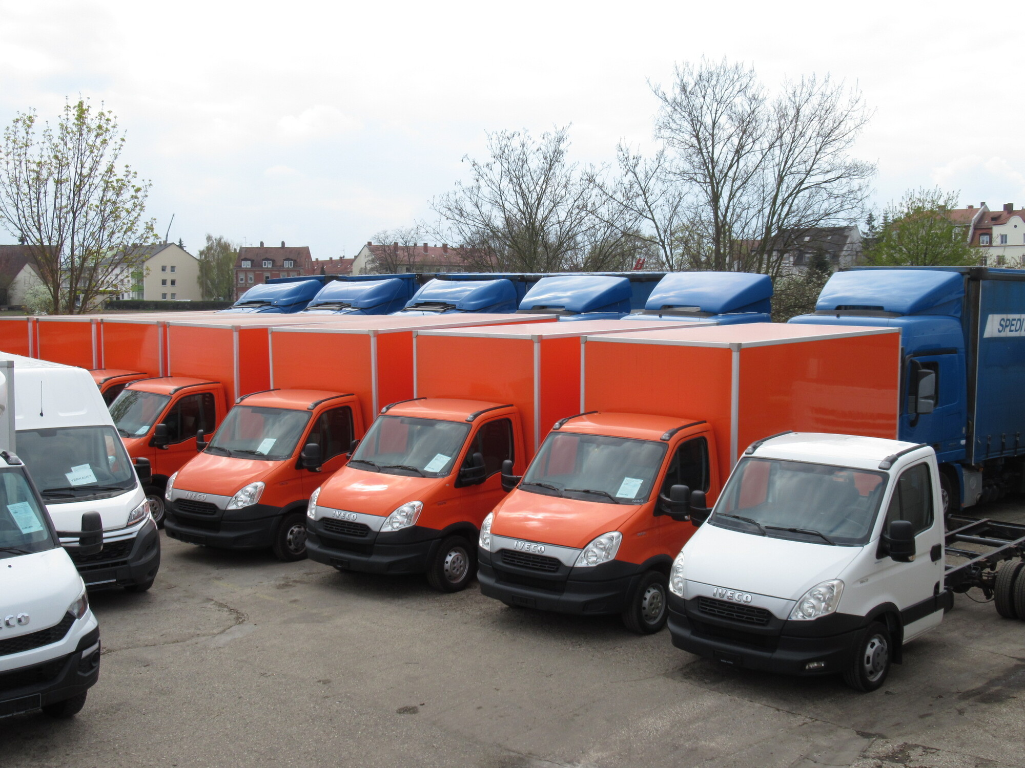 AutoStratis - Dostavna vozila - oštećen undefined: slika 2