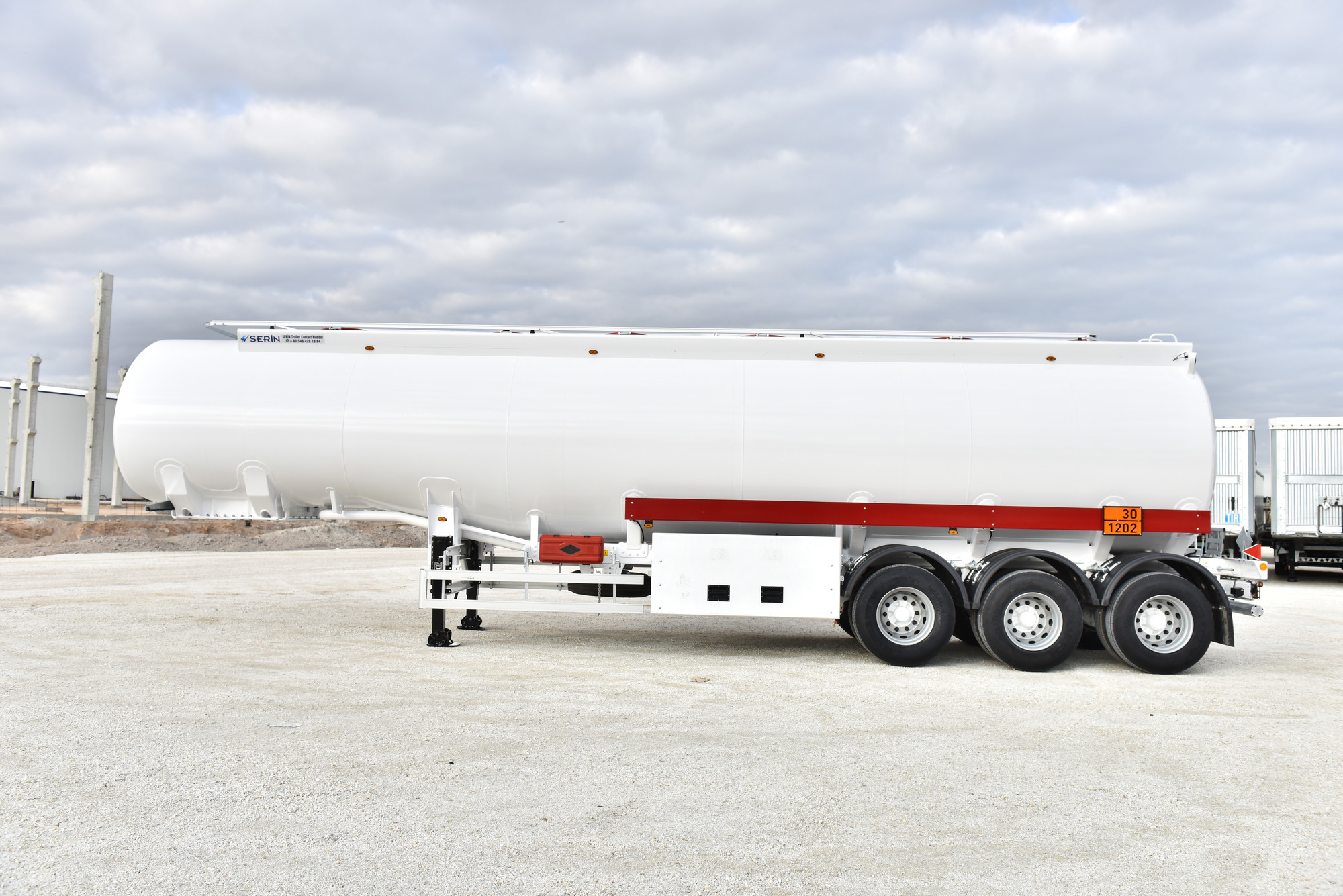 Serin Trailer undefined: slika 23