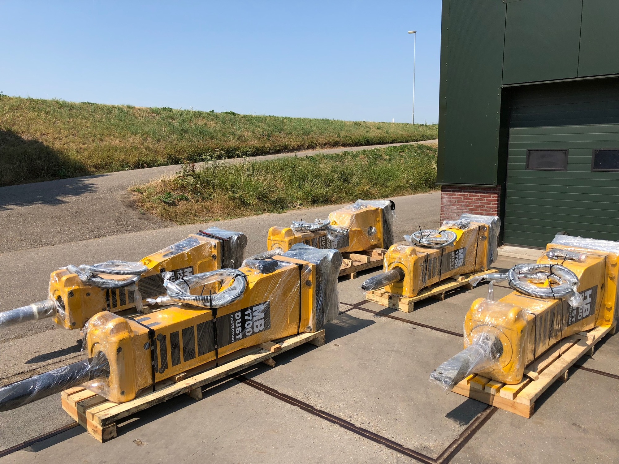 AJCE EUROPE undefined: slika 297