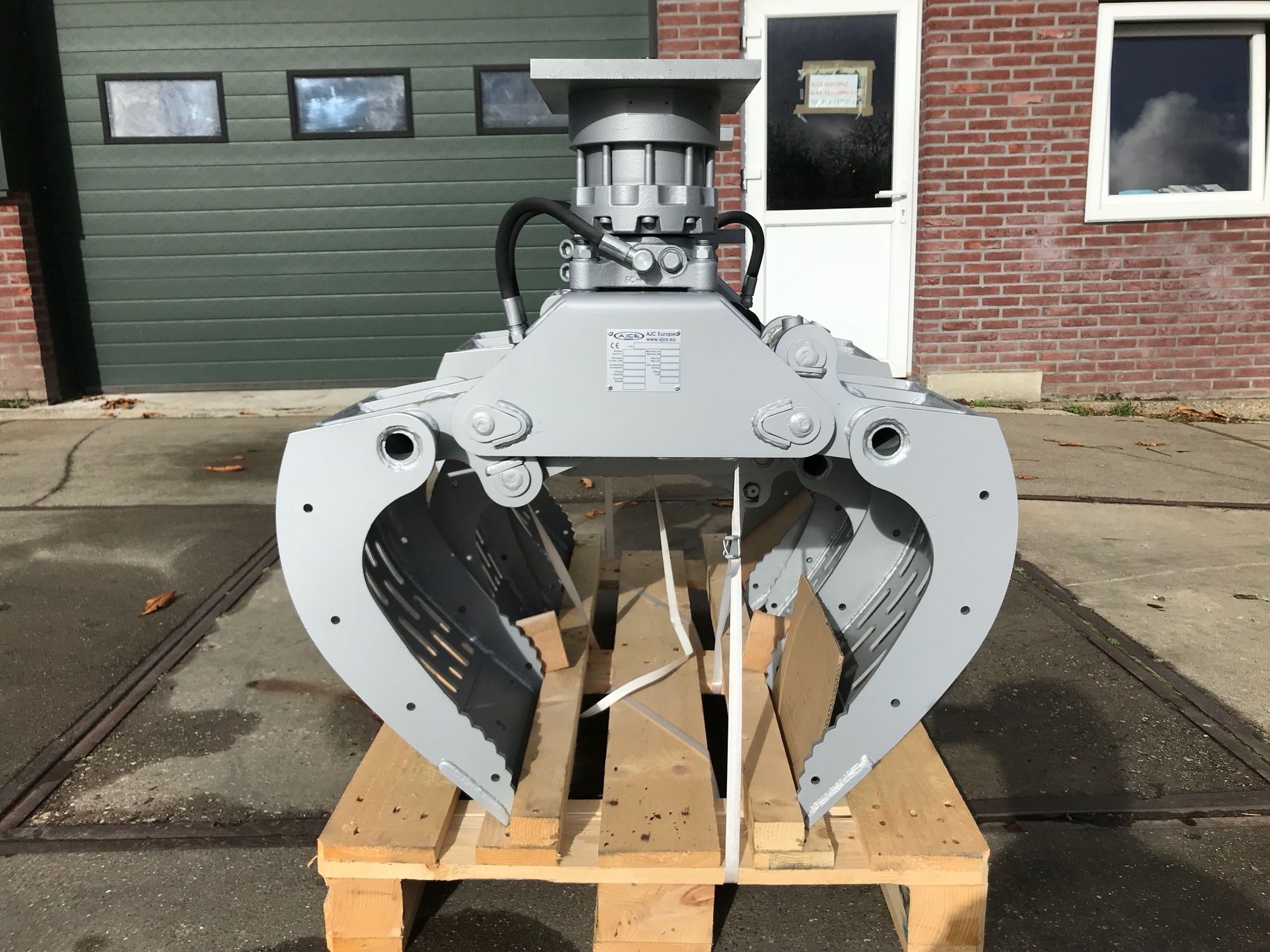 AJCE EUROPE undefined: slika 184