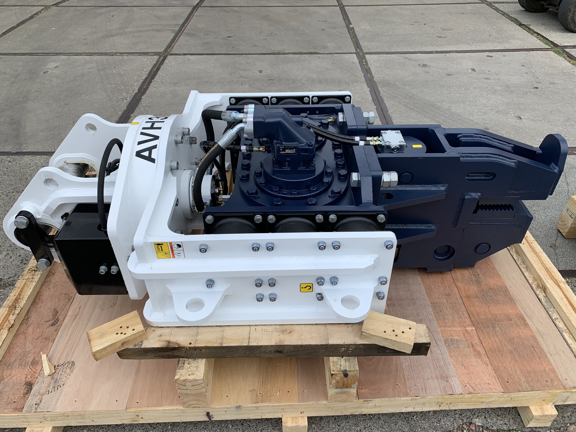 AJCE EUROPE undefined: slika 225