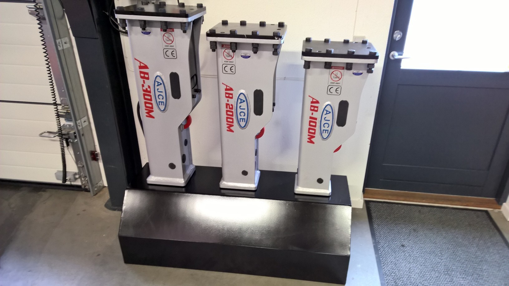 AJCE EUROPE undefined: slika 295